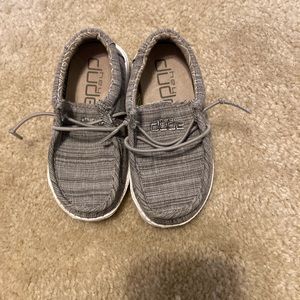 Toddler Boy Hey Dude US size 7